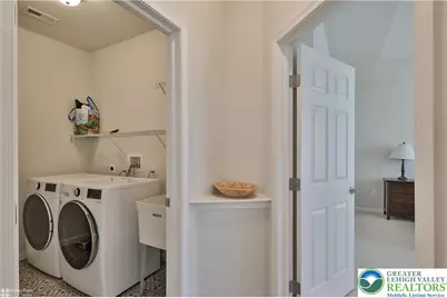 3871 Victors Way, Easton, PA 18045 - Photo 35