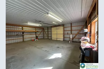 8975 Mertztown Road, Lower Macungie Twp, PA 19539 - Photo 31