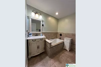 8975 Mertztown Road, Lower Macungie Twp, PA 19539 - Photo 15