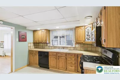 827 Luzerne Avenue, West Pittston, PA 18643 - Photo 3
