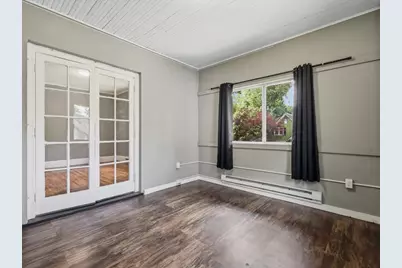 128 S Green Street, East Stroudsburg, PA 18301 - Photo 17