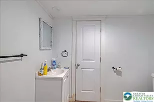 128 S Green St, East Stroudsburg, PA 18301 - Photo 33