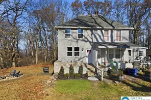 503 Mountain Top Ln, Salisbury Township, PA 18103 - Photo 3