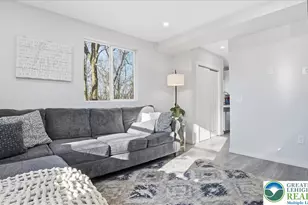 503 Mountain Top Ln, Salisbury Township, PA 18103 - Photo 9