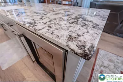 4027 Shefs Way, South Whitehall Twp, PA 18104 - Photo 23