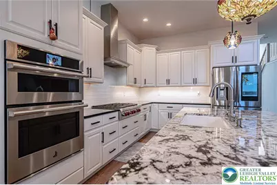 4027 Shefs Way, South Whitehall Twp, PA 18104 - Photo 19