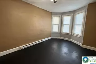 39 Main St, Nazareth, PA 18064 - Photo 5