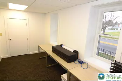 3348 Easton Avenue #301, Bethlehem Township, PA 18020 - Photo 7