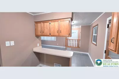 1103 Van Buren Street, Allentown City, PA 18109 - Photo 9