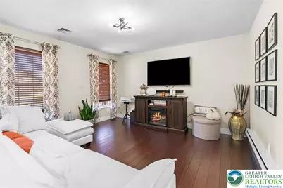 5043 Foxdale Drive, Whitehall Twp, PA 18052 - Photo 5