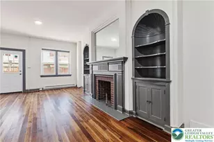 25 W Coal St, Shenandoah, PA 17976 - Photo 9