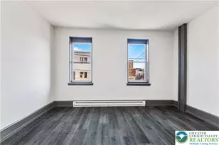 25 W Coal St, Shenandoah, PA 17976 - Photo 23