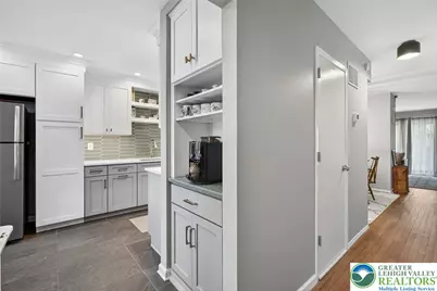 415 Carver Drive, Bethlehem City, PA 18017 - Photo 7