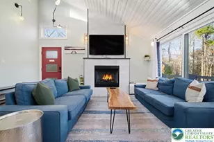 119 Archer Dr, Long Pond, PA 18334 - Photo 9