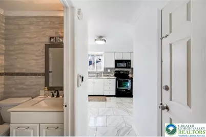 205 Regent Street, Bushkill, PA 18324 - Photo 27