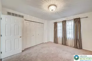 205 Regent St, Bushkill, PA 18324 - Photo 43