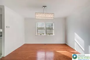 205 Regent St, Bushkill, PA 18324 - Photo 13