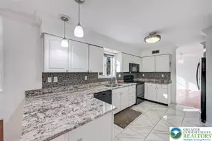 205 Regent St, Bushkill, PA 18324 - Photo 17