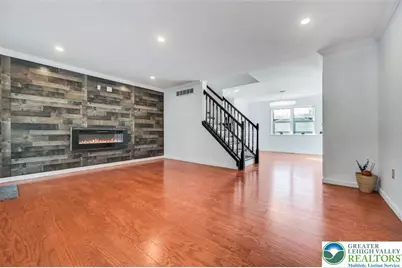 205 Regent Street, Bushkill, PA 18324 - Photo 11