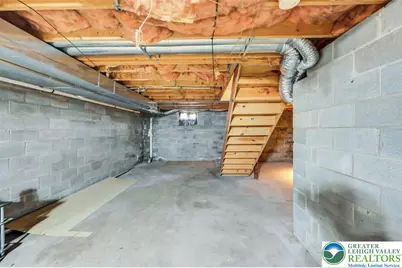 205 Regent Street, Bushkill, PA 18324 - Photo 53