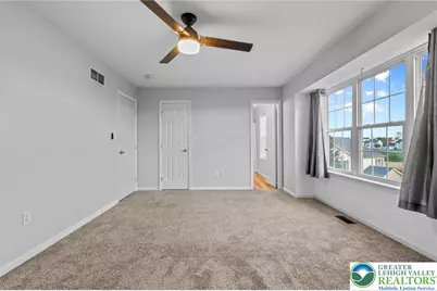 715 White Circle, Allen Township, PA 18067 - Photo 15