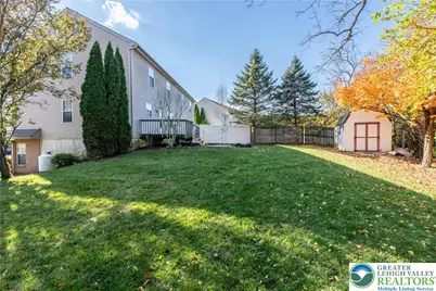 715 White Circle, Allen Township, PA 18067 - Photo 3