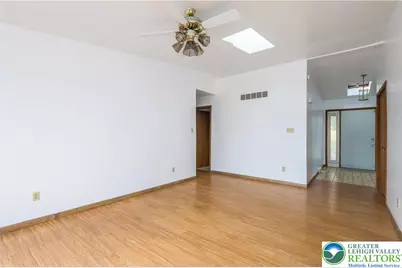 5448 Hamilton S, Hamilton Twp, PA 18354 - Photo 17