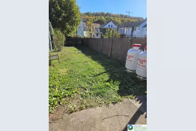 218 W Patterson Street, Lansford Boro, PA 18232 - Photo 11