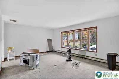 6594 Memorial Road, Heidelberg Twp, PA 18053 - Photo 9