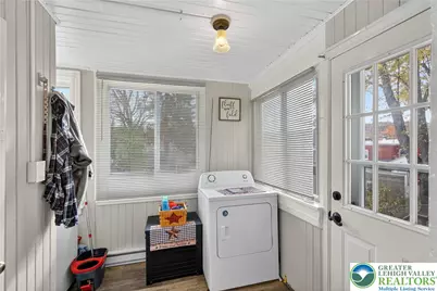 1054 Jeter Avenue, Fountain Hill Boro, PA 18015 - Photo 23