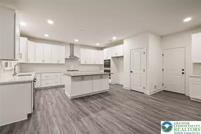 20 Lillian Court #7, Williams Township, PA 18042 - Photo 7