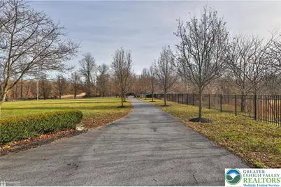 284 Walker Road, Longswamp, PA 18062 - Photo 3