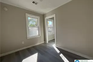 25 S 13th St, Easton, PA 18042 - Photo 3