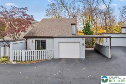 4 Kinderwood Drive, Easton, PA 18042 - Photo 1