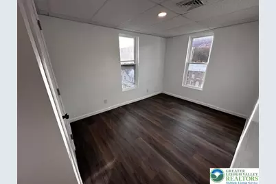 140 E Market Street #Apt 4, Other PA Counties, PA 17098 - Photo 7