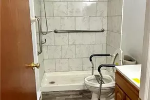 804 S Armour St, Allentown City, PA 18103 - Photo 9