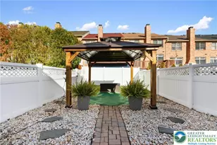 1885 Redwood Dr, Whitehall Twp, PA 18052 - Photo 3