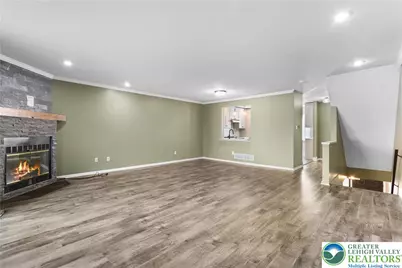 1885 Redwood Drive, Whitehall Twp, PA 18052 - Photo 7