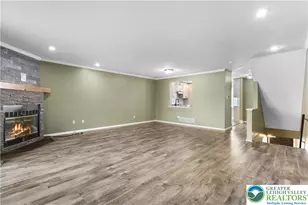 1885 Redwood Dr, Whitehall Twp, PA 18052 - Photo 7