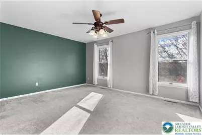 1885 Redwood Drive, Whitehall Twp, PA 18052 - Photo 15