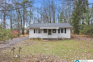 178 Ash Ln, Polk Twp, PA 18058 - Photo 3