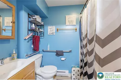 678 Northampton Street, Easton, PA 18042 - Photo 37