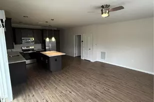 1036 Blake St, Bethlehem City, PA 18017 - Photo 3