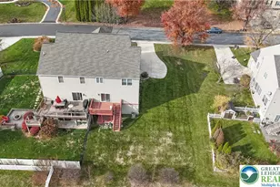 8376 Scenic View Dr, Upper Macungie Township, PA 18031 - Photo 5