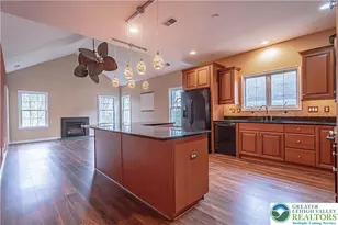 5041 Saw Grass Dr, Allen Township, PA 18067 - Photo 9