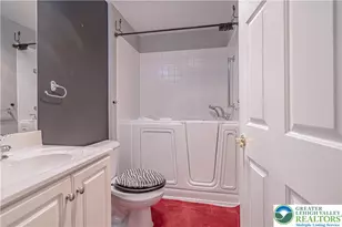 5041 Saw Grass Dr, Allen Township, PA 18067 - Photo 25