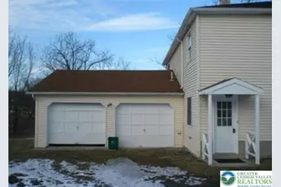 409 Warner Drive, Chestnuthill Twp, PA 18353 - Photo 3