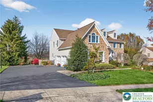 2056 Autumn Ridge Rd, Lower Macungie Twp, PA 18062 - Photo 3