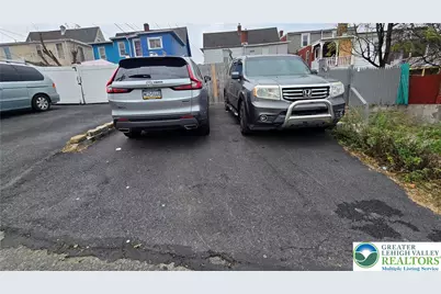 909 N 6th Street, Allentown, PA 18102 - Photo 19