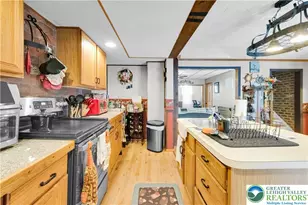 219 Gay St, Tamaqua Boro, PA 18252 - Photo 9